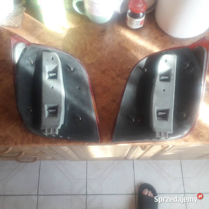 Oryginalne tylne lampy FORD FIESTA MK3WYSYŁKA Żabno