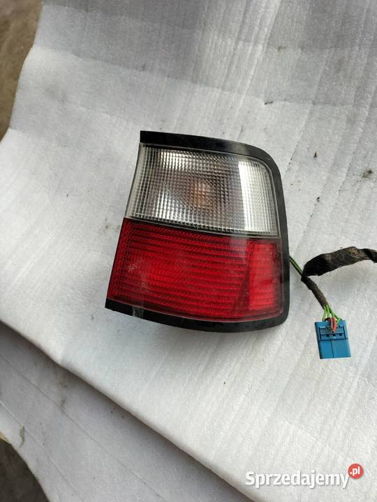 CITROEN XANTIA LAMPA TYŁ TYLNA PRAWA Kamień-Kolonia