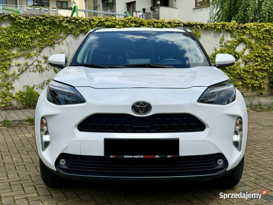 Toyota Yaris Cross 15 Hybrid Faktura VAT 23 aluminiowe felgi Yaris Cross śląskie Tarnowskie Góry