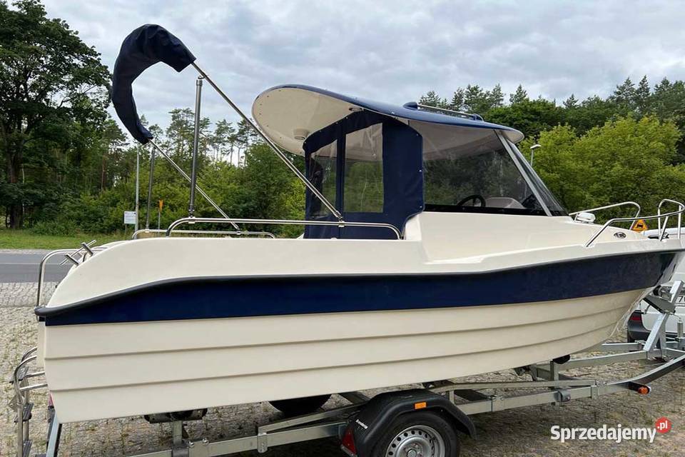 ŁÓDZ MOTOROWA Z KABINĄ PILOTHOUSE 540 Z Wrocław