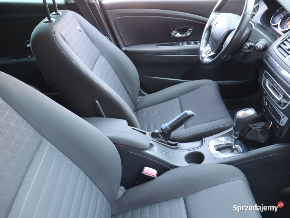 Renault Megane 12 TCe czujnik parkowania Megane Katowice