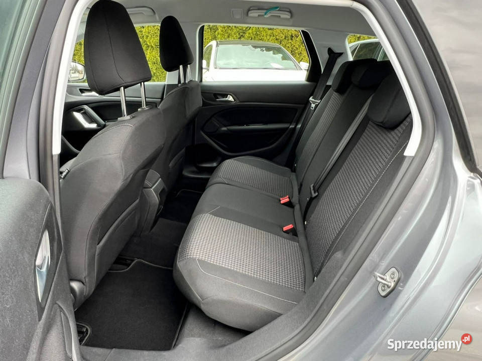 Peugeot 308 CarPlay Navi PDC LED Zarejestrowany Baranowo