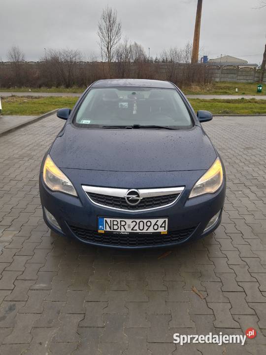 Opel Astra J hatchback 17 diesel 110 manual 6 diesel warmińsko-mazurskie Pasłęk