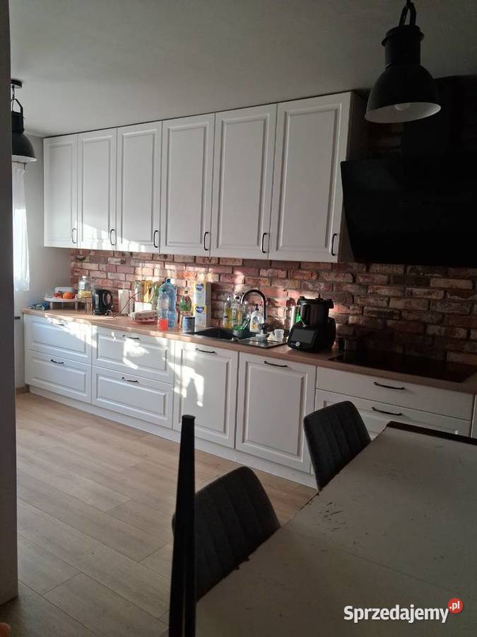 Sprzedam duzy piekny dom mieszkalny Krzemieniewo