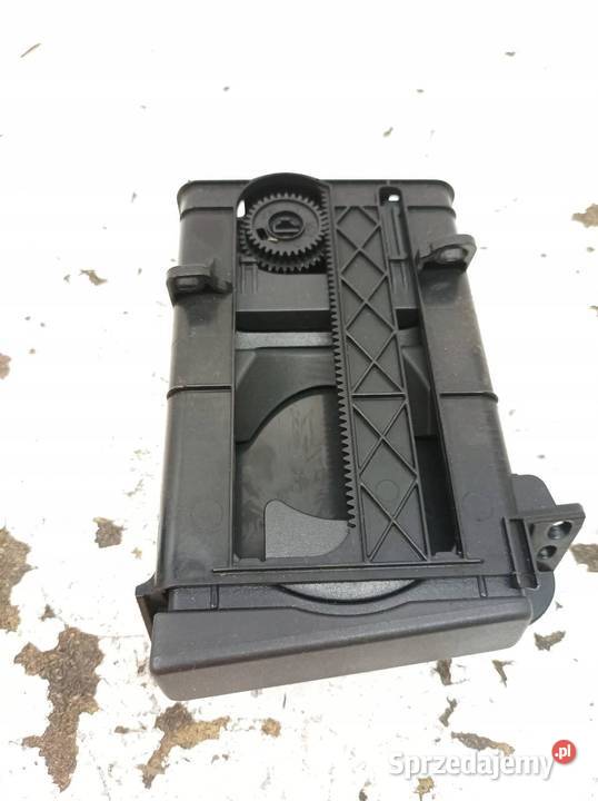 UCHWYT NA KUBEK 5562002090 Toyota Auris I osobowe Motoryzacja świętokrzyskie sprzedam