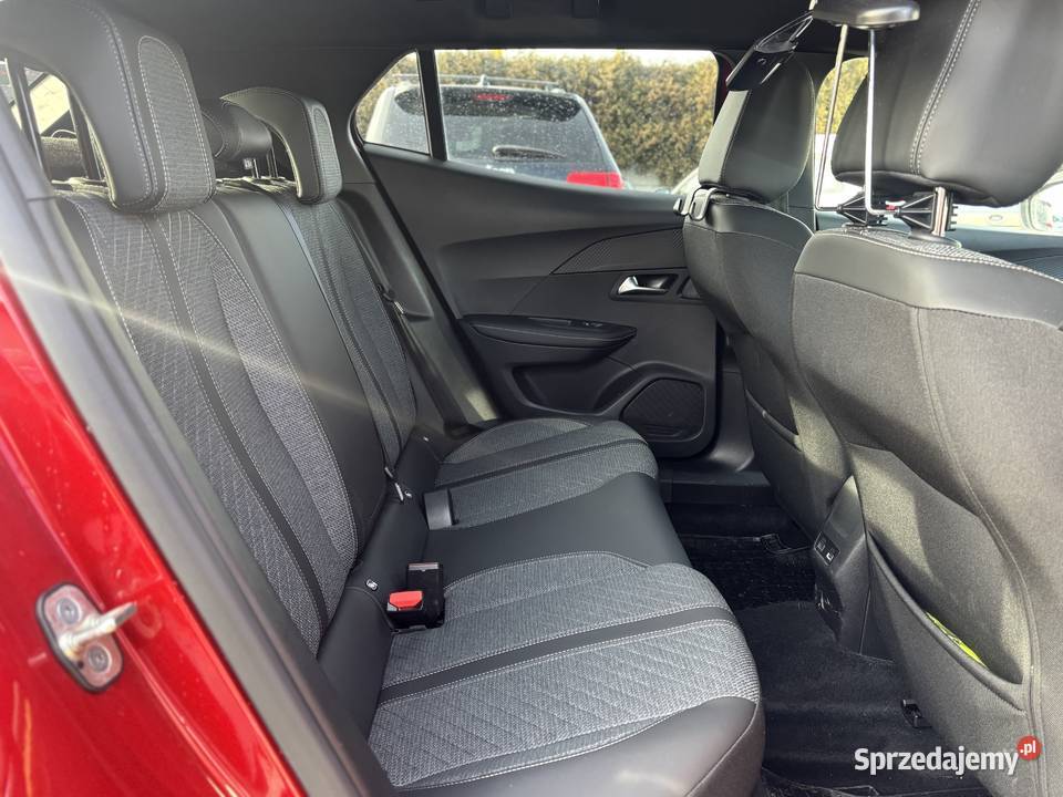 Peugeot 2008 z 2024r GWARANCJA aluminiowe felgi Paniówki sprzedam