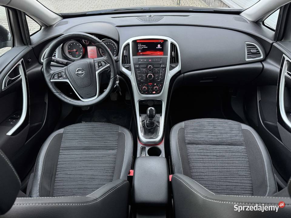 Opel Astra J 14 Turbo 120 2014r 152 505 Kombi Rzeszów sprzedam