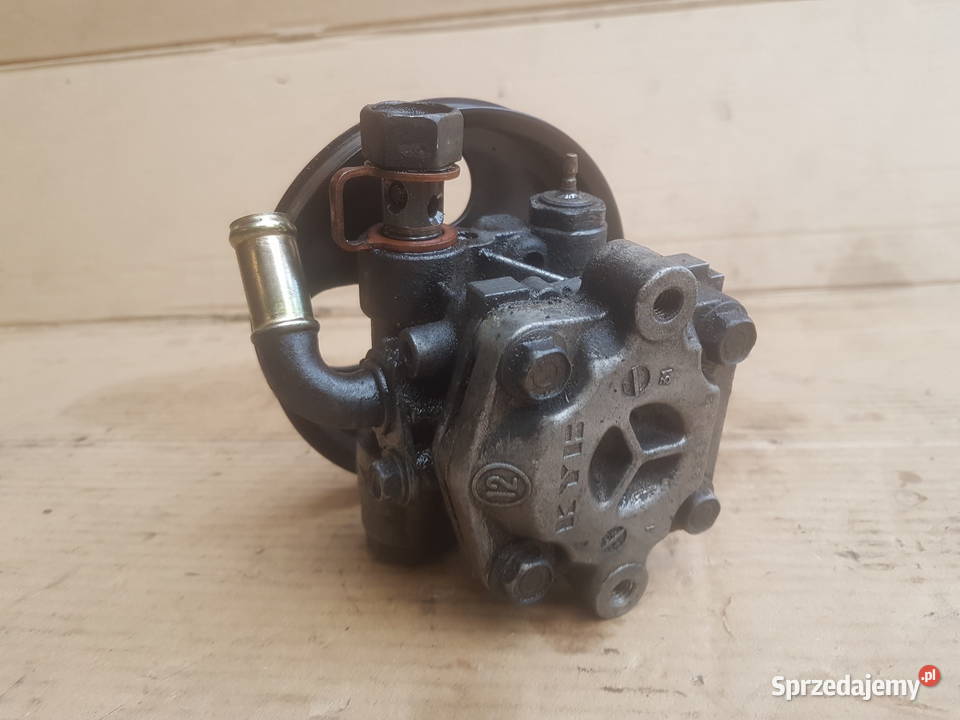 Suzuki Liana pompa hydrauliczna układu pompy wspomagania Części dolnośląskie Legnica