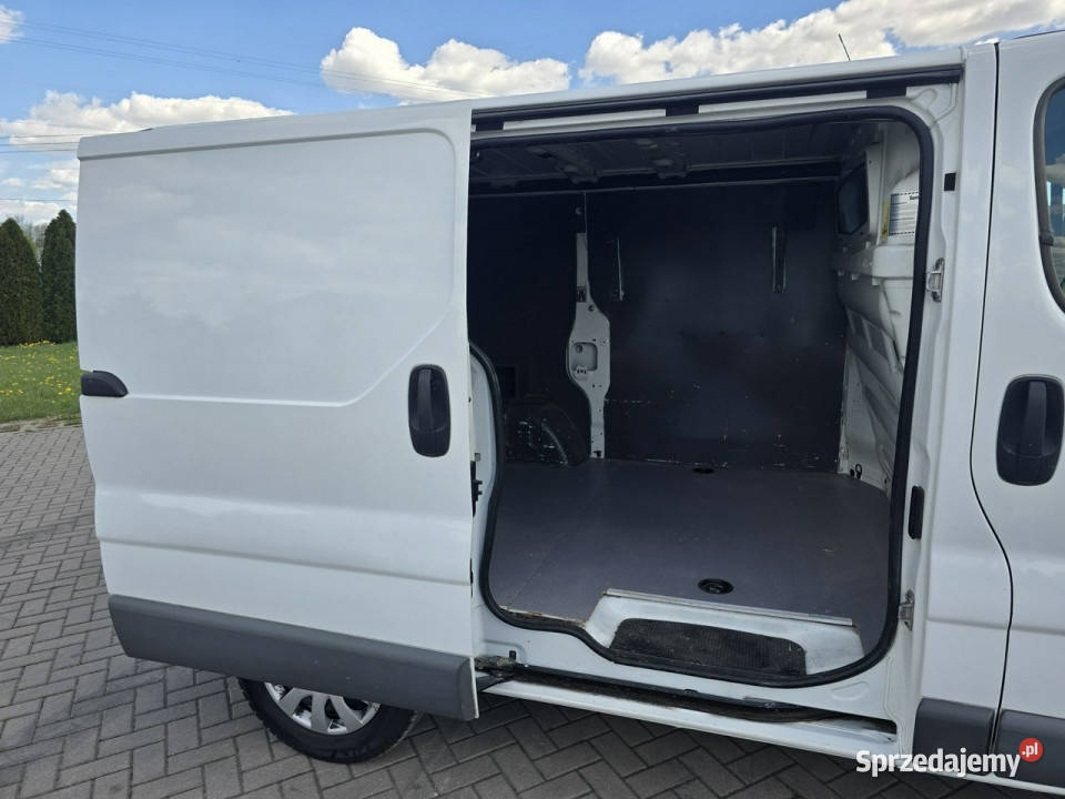 Opel Vivaro 20dci łódzkie Kutno