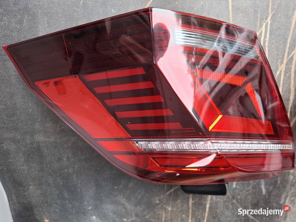 Tiguan 2022r lift lampy tył igła LP Koszęcin sprzedam