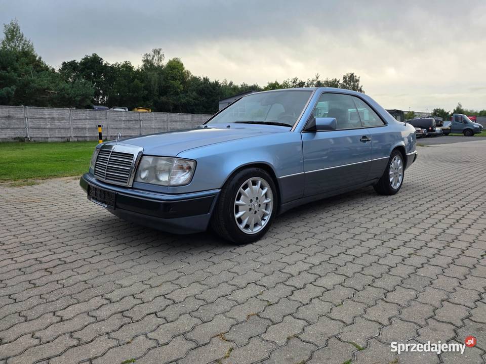 MERCEDESBENZ C124 COUP 230 CE 132 1992 Automat Rok produkcji 1992 łódzkie Zgierz