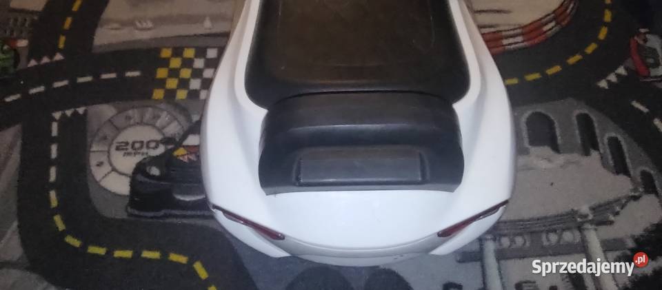 Samochod elektryczny z akumulatorem 6V podkarpackie Sanok sprzedam