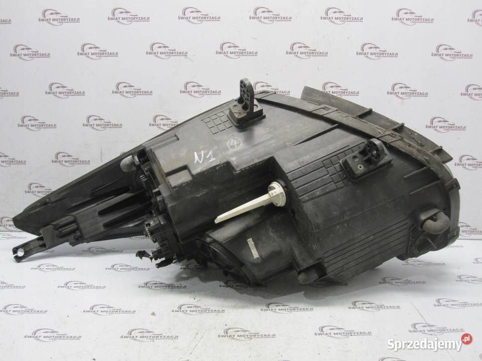 HYUNDAI i40 12r lampa prawa przód ANGLIK Lampy przednie sprzedam