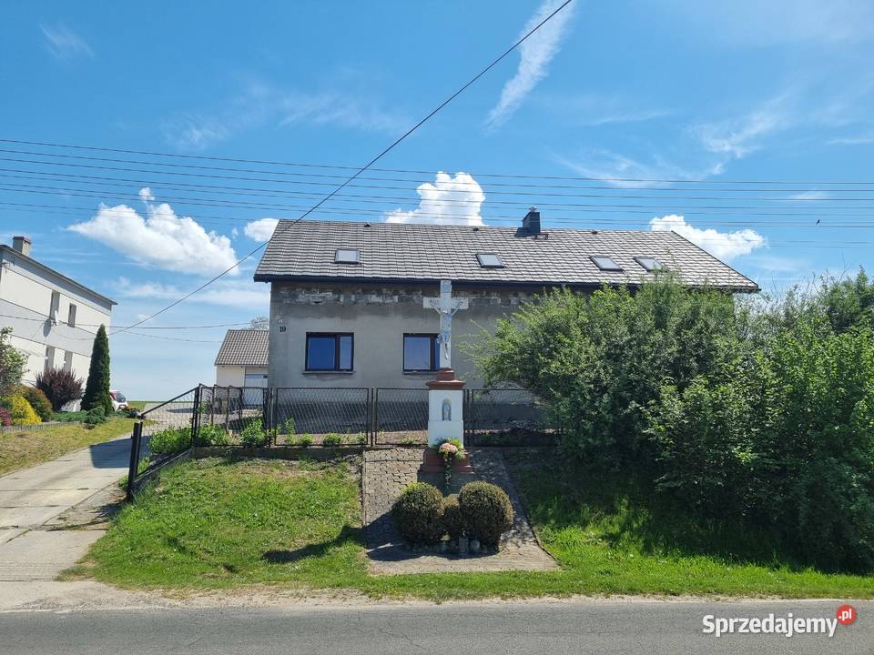 Dom wolnostojacy 250 m2 w Sarnowie k Toszka utwardzona Sarnów sprzedam