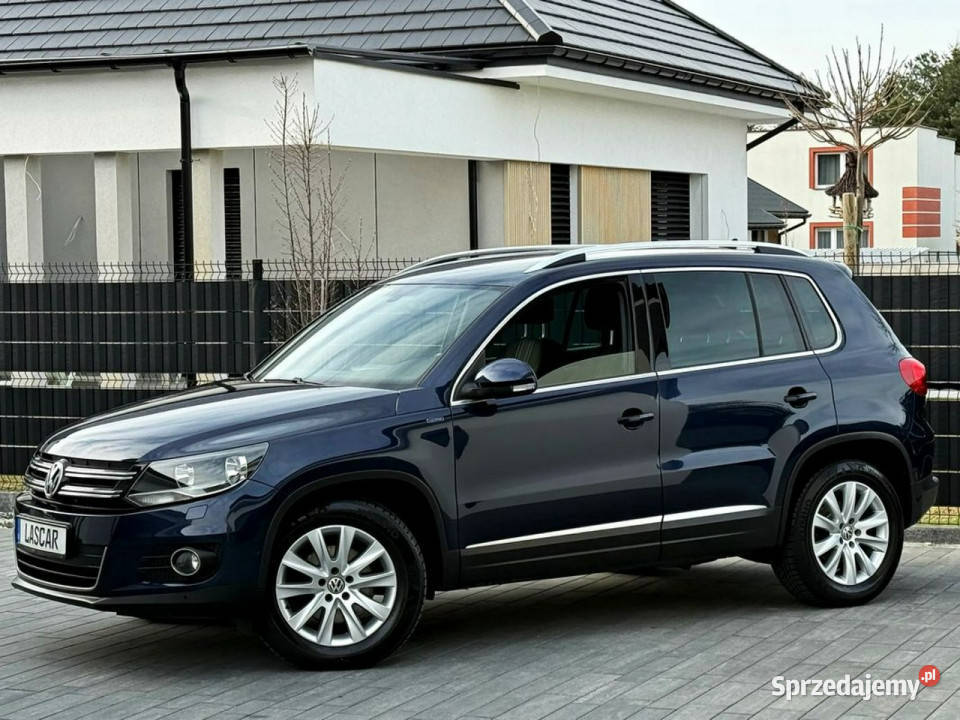 Volkswagen Tiguan 14 125 Lounge Navi Kamera benzyna