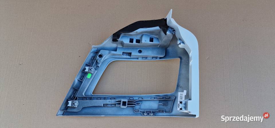 MAN TGS OKULAR PRAWY REFLEKTORA LAMPY ZDERZAK Bieleń sprzedam