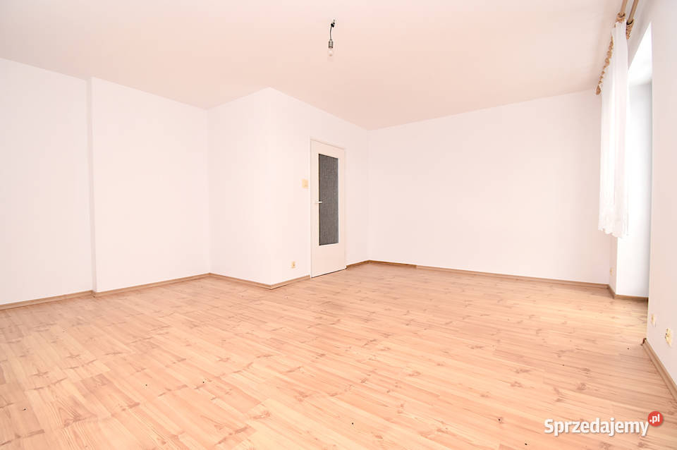 Sprzedam mieszkanie 43 m2 Kołłątaja blok Puławy