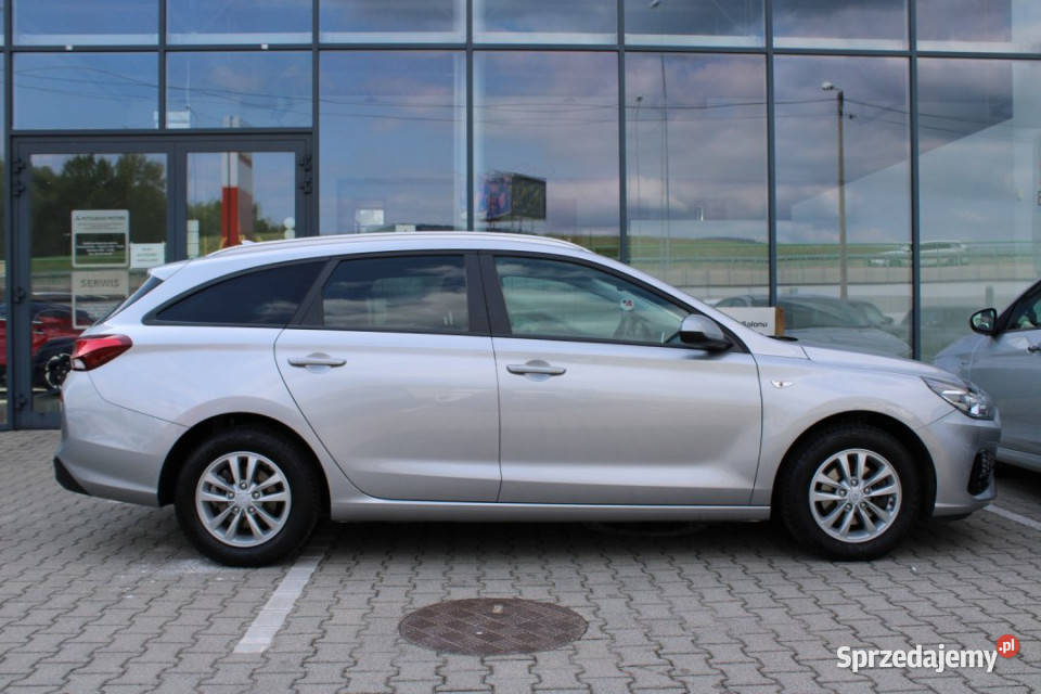 HYUNDAI i30 2022r Salon Polska Gwarancja Rok produkcji 2022 Bielsko-Biała sprzedam