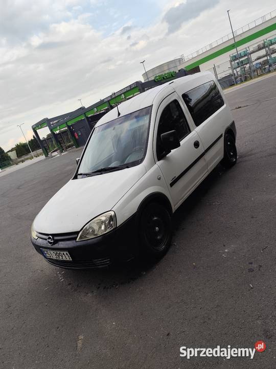 Opel Combo manualna
