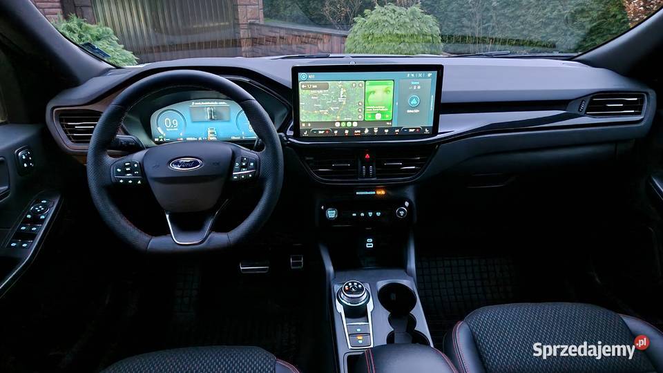 Ford Kuga 20 benzyna 252 automat 4x4 STline benzyna śląskie Katowice