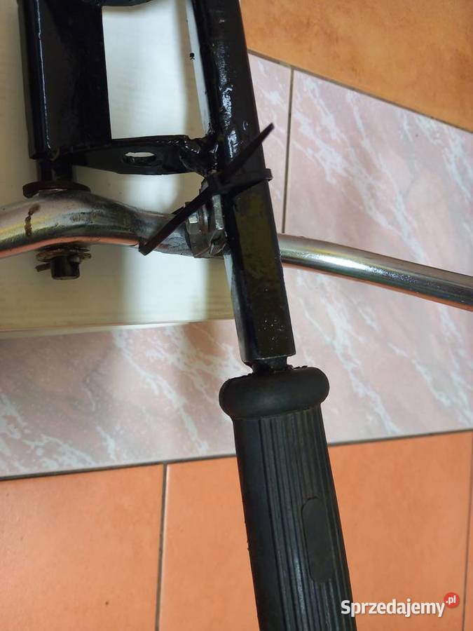 PODNÓŻKI PEDAŁ HAMULCA KOMAR Krośniewice