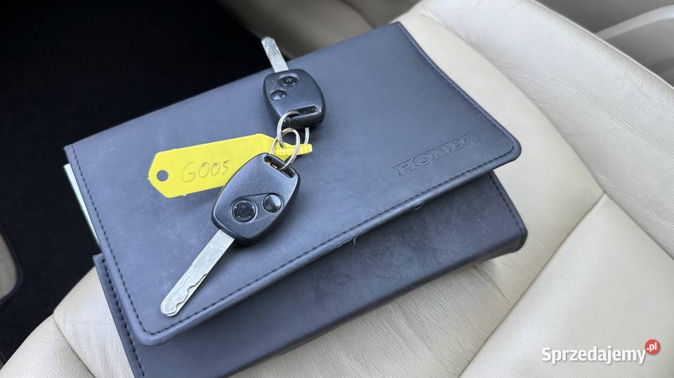 Honda CRV 20 Benzyna 150 4x4 Xenon Skóry Rok produkcji 2009 Konin