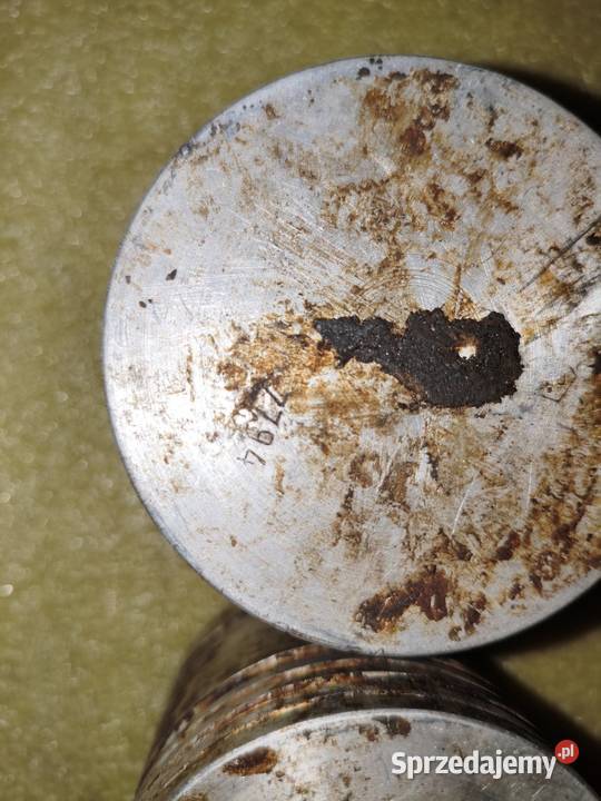 Oryginalne tłoki 7794 K750 M72 Leszno sprzedam