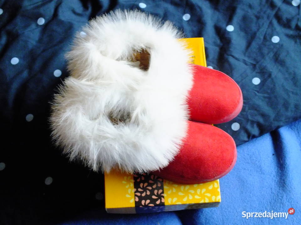 Sprzedam damskie buty ocieplane z futerkiem mało czerwony Gdańsk sprzedam