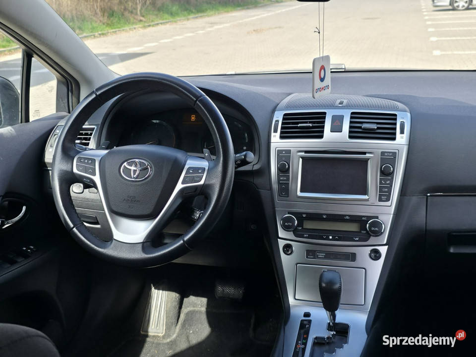 Toyota Avensis 18 Benzyna Serwisowany Gwarancja Piekoszów