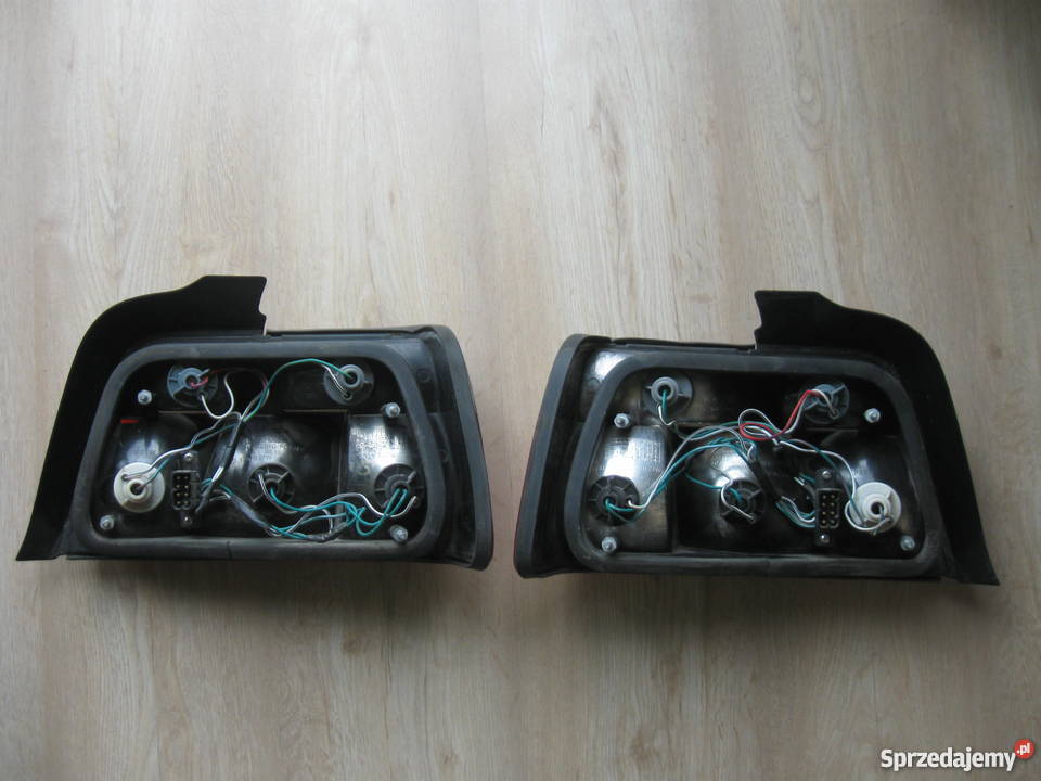 Lampy tylne BMW e36 sedan LIFT Łęczna
