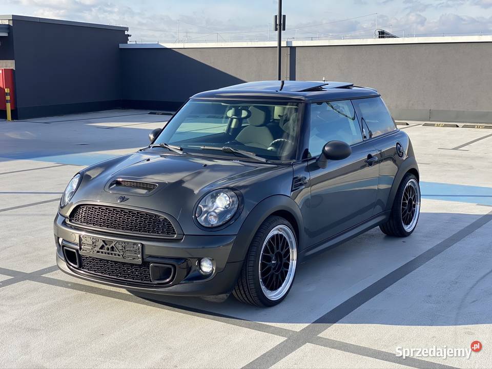 Mini Cooper S bezwypadkowy z historią Cooper S Warszawa