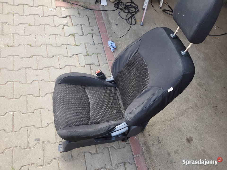 fotel mitsubishi asx