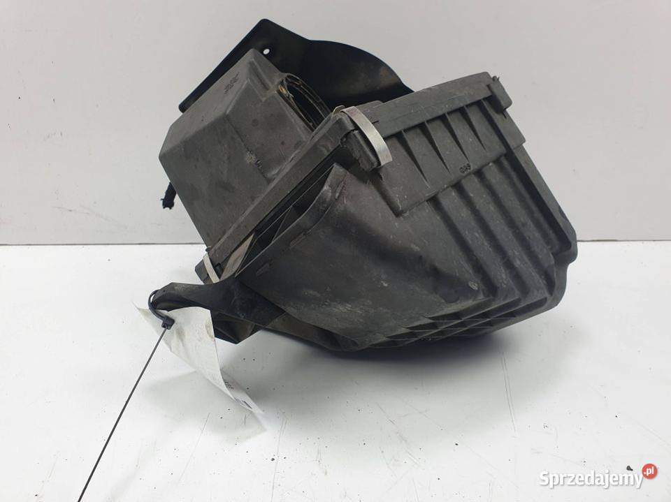 OBUDOWA FILTRA AUDI A4 B5 Lipno