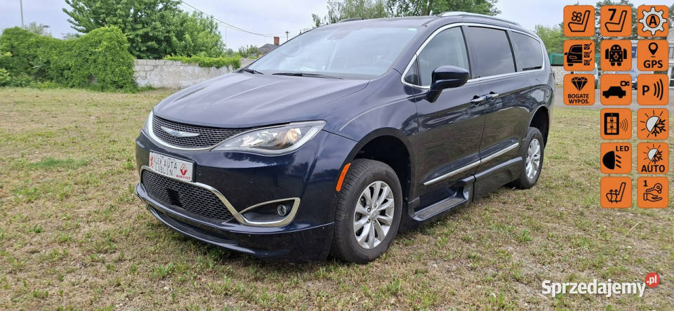 Chrysler Pacifica pacyfica 36 b rampa wózków lubelskie Lublin