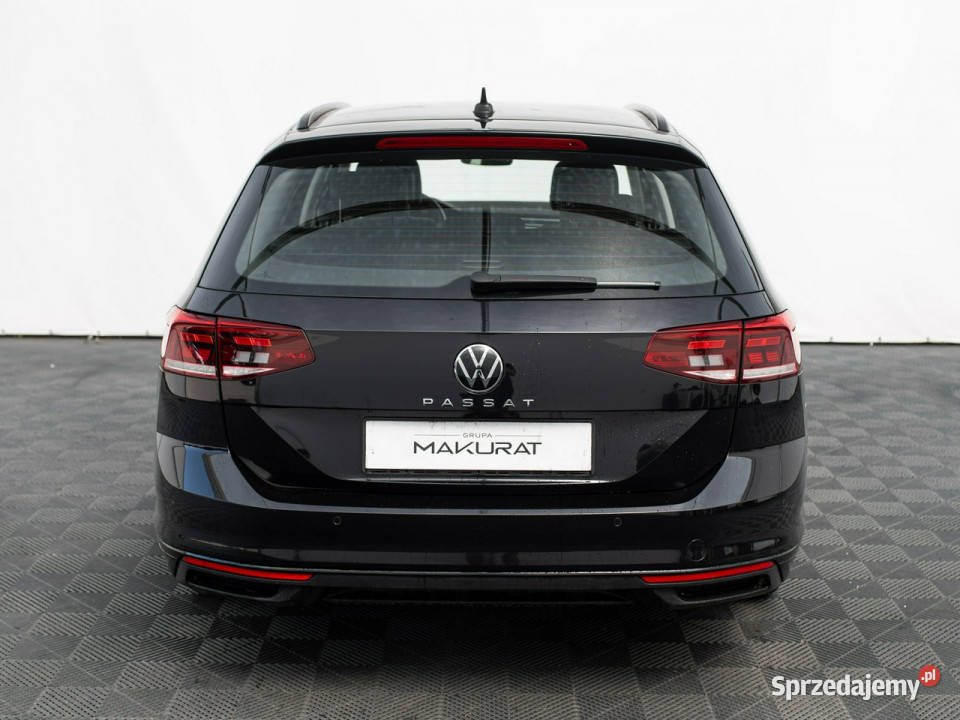 Volkswagen Passat WJ1022M15 TSI EVO Business DSG Pępowo