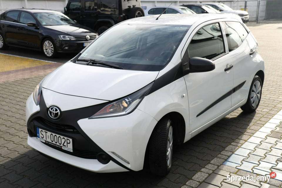 Toyota Aygo 10 II 2014 światła do jazdy dziennej Tychy