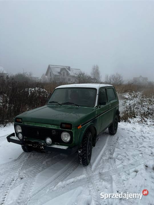 Lada Niva 17 Benzyna 4x4 2003 Klasyczna benzyna Niva Gniezno