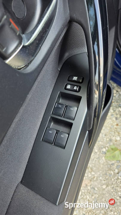 Toyota Auris 18 HSD 136 Kamera Serwisowany Vat gniazdo USB Otwock Mały