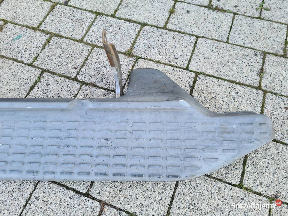 IVECO DAILY 3 9906 stopień schodek próg tył Karoseria Legnica