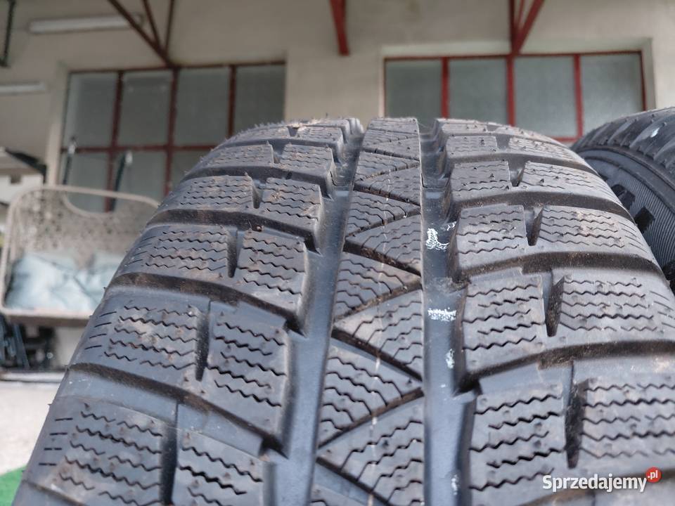 Opony zimowe Falken HS449 2 20555R162 21555R16 Ryn