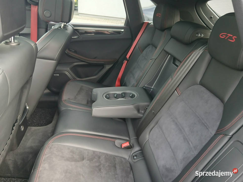 Porsche Macan 29 380400 GTS Niski przebieg I automatyczna Łódź
