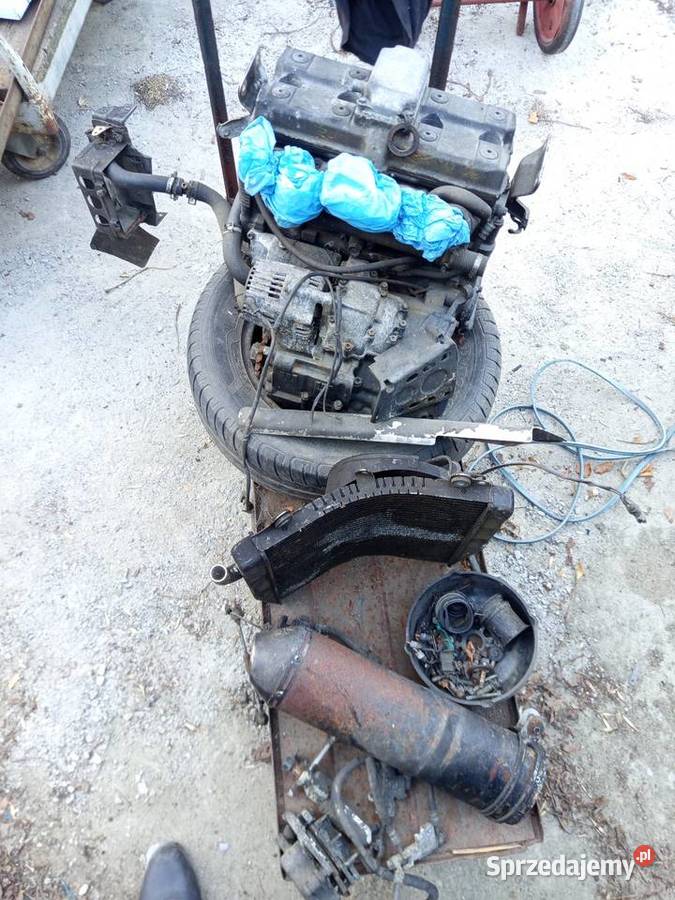 Suzuki RF600 na części silnik gaźniki chłodnica łódzkie Tomaszów Mazowiecki