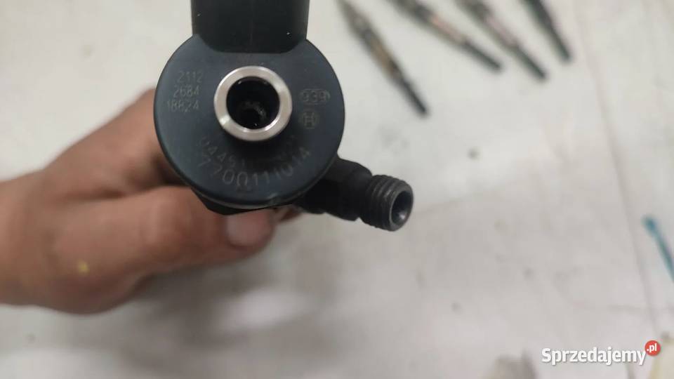 WTRYSKIWACZ 7700111014 0445110021 19 DCI F9K