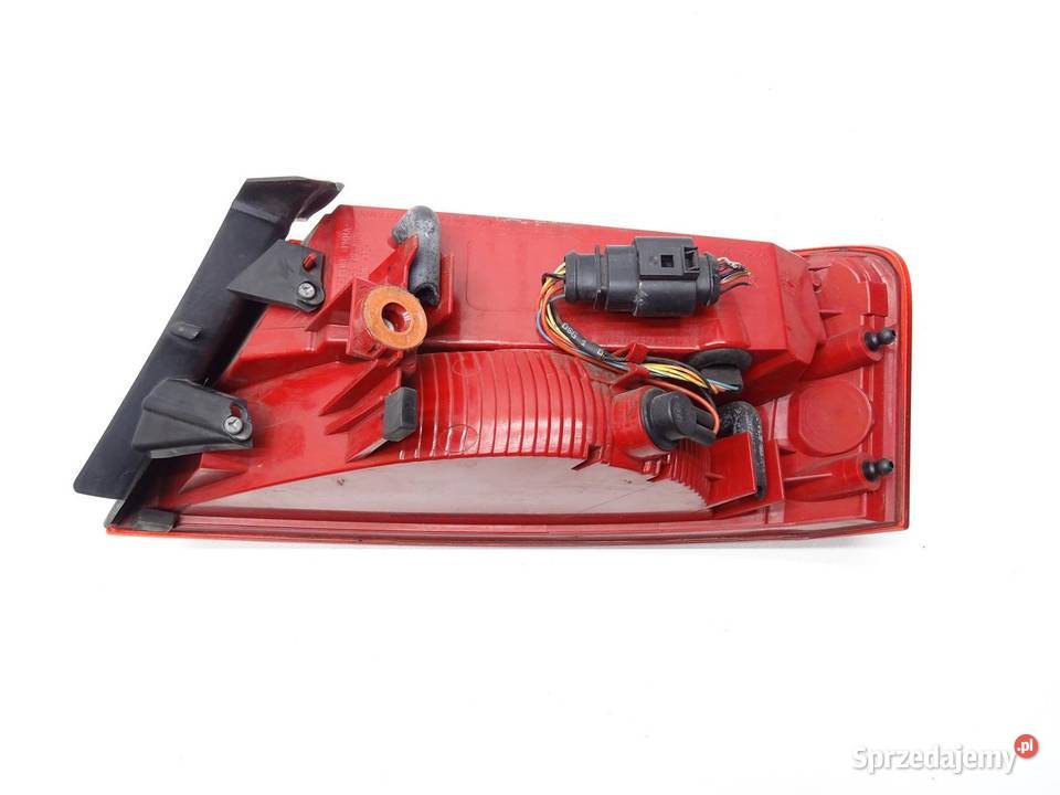 LAMPA LEWA LEWY TYŁ W BŁOTNIK 8T8945095D AUDI A5 małopolskie sprzedam