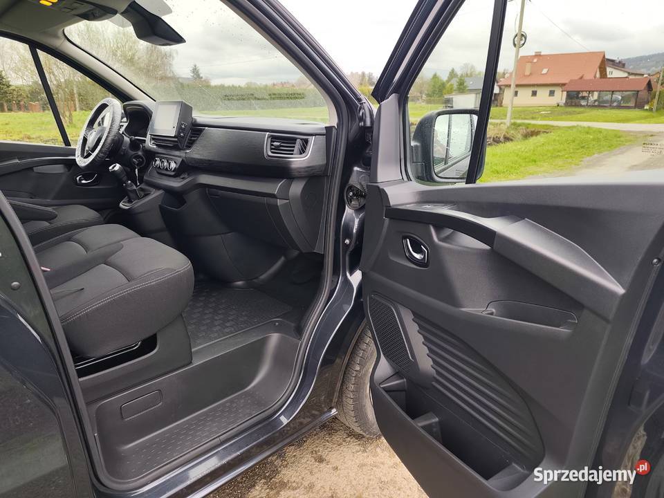 Renault Trafic 20 2022 niski przebieg Kostarowce