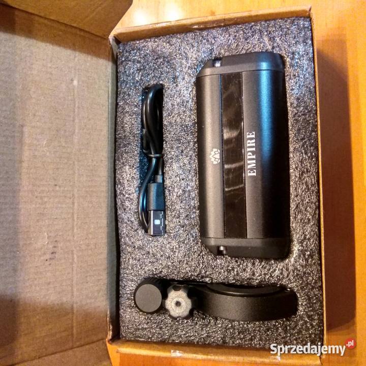 Lampka światło do rowerumocna i Świebodzice sprzedam