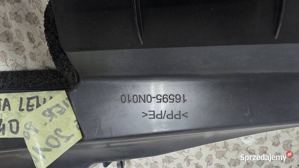 Kierownica powieyrza chlodnic toyota auris 2 łódzkie Łask sprzedam