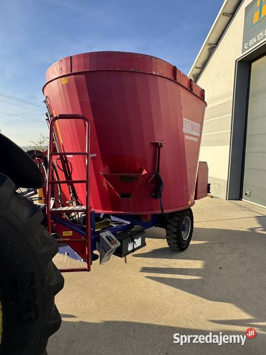 Wóz paszowy Siloking 8m3 2001r