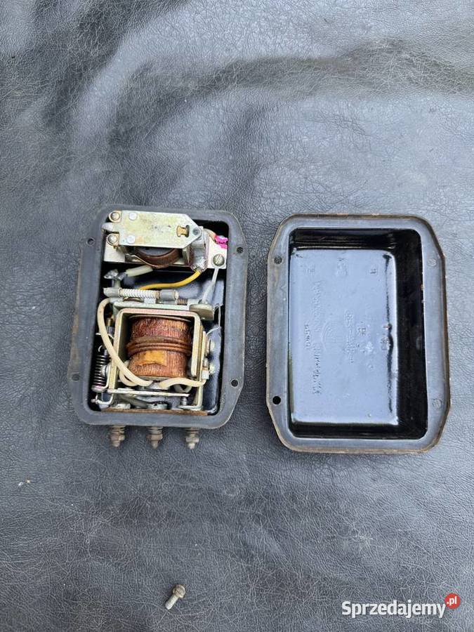 M72 Oryginalny Regulator napięcia RR31 1963 Przemyśl