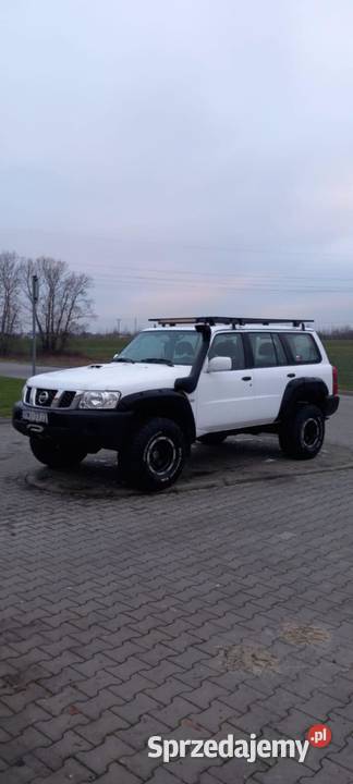 Nissan Patrol GU4 30 160 Rydzów